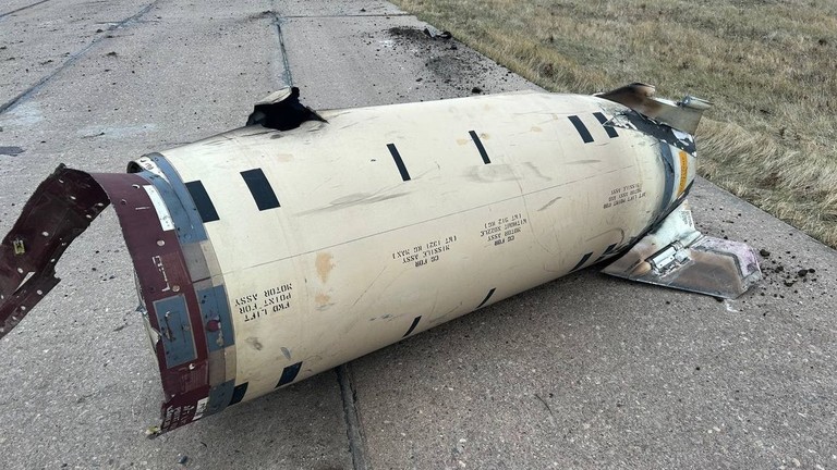 hinh-1-175604374372555828008 Chiến sự Ukraine ngày 1.278: Ông Zelensky tuyên bố sẽ lấy lại Crimea - Ảnh 2.