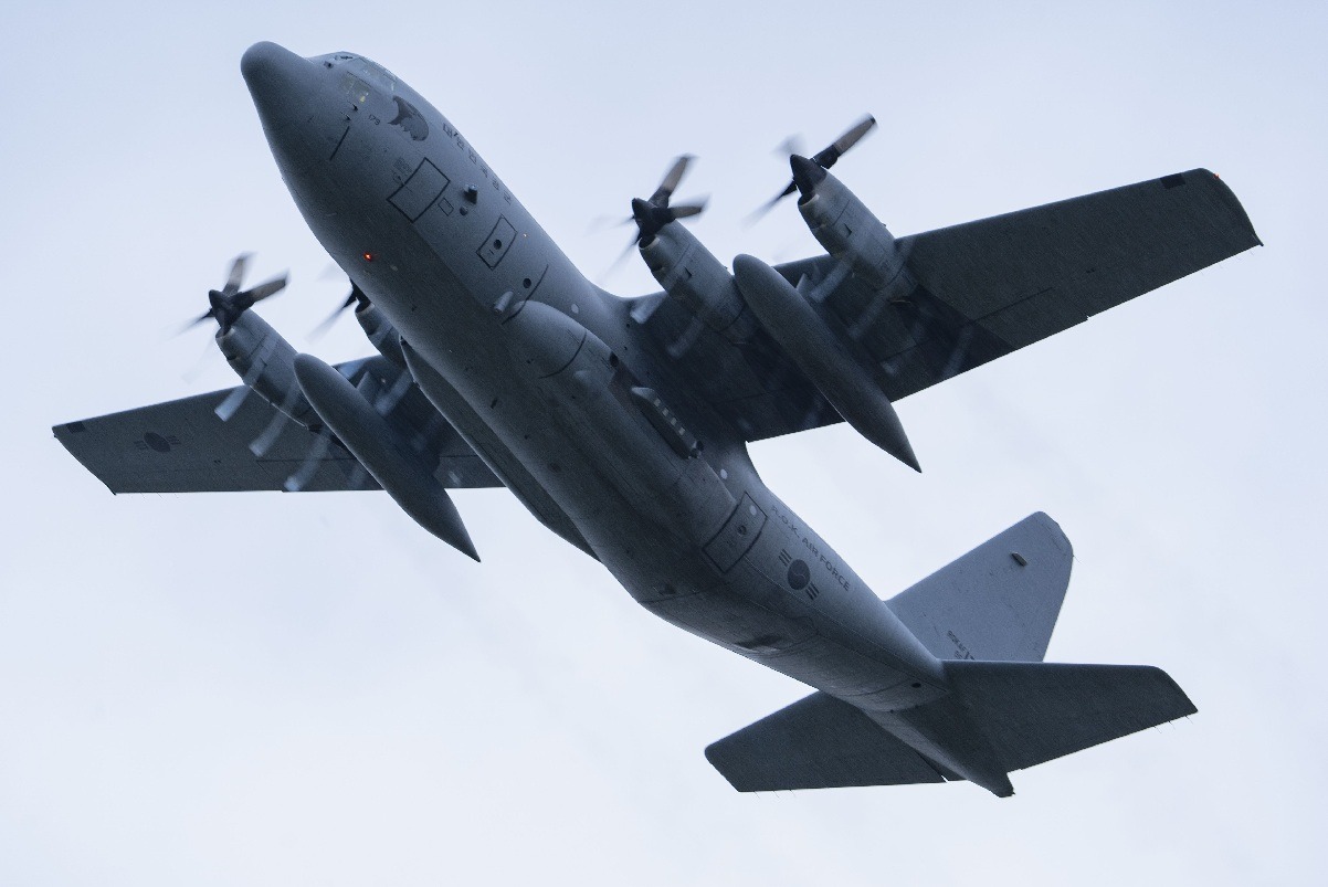 south-korean-c-130-takes-off-1756631015756468688889 Hàn Quốc kỷ luật nhiều người trong vụ máy bay quân sự xâm nhập ADIZ Nhật Bản - Ảnh 1.