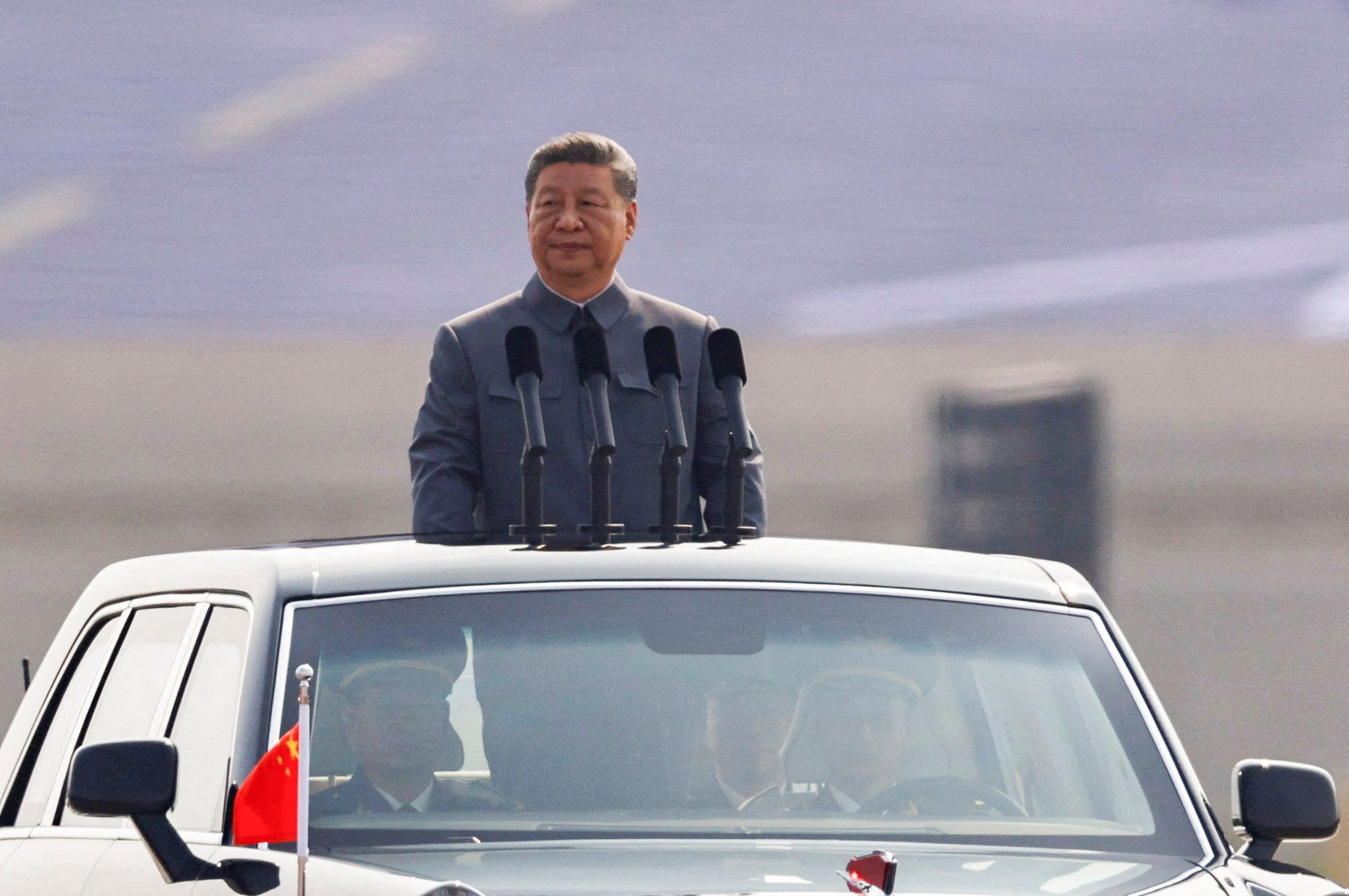 2025-09-03t014540z1765618181rc21kgaqwzpkrtrmadp3ww2-anniversary-china-1756867667958486048690 Trung Quốc diễu binh, trình làng tên lửa đạn đạo liên lục địa mới - Ảnh 2.